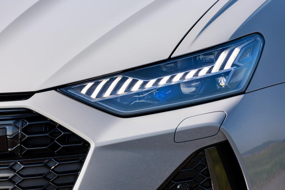 Nettoyage d'optiques de phares à Cadaujac